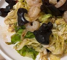 Shrimp and Torn Chinese Cabbage Stir-fry