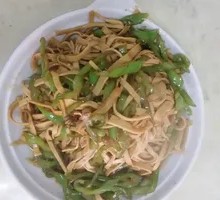 Stir-Fried Bell Pepper with Tofu Skin