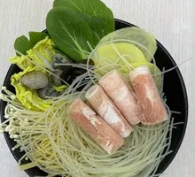 Beef and Clam Rice Noodles