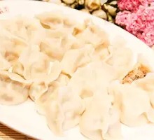 Chinese cabbage and pork dumplings