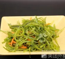 Cold-Mixed Kombu Salad