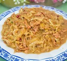 Sour Cabbage Noodles