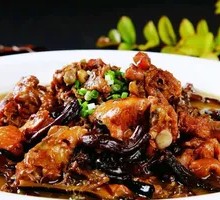 Chicken Stewed with Mushrooms
