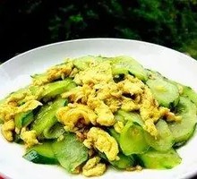 Cucumber and Egg Stir-Fry