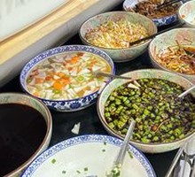 Assorted Small Cold Dishes