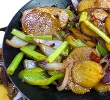 Spicy Potatoes in Dry Pot