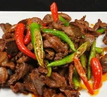 Spicy Stir-Fried Chicken Hearts