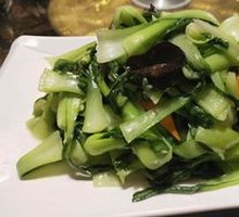 Garlic Stir-Fried Bok Choy