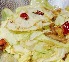 Spicy Dry Pot Pork Cracklings with Shredded Cabbage
