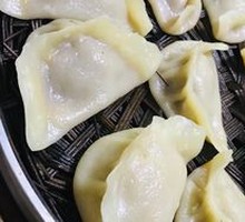 Half-Steamer Beef Soup Dumplings