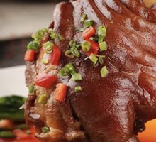 Braised Pork Knuckle
