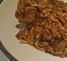 Sour Stir-Fried Egg with Wood Ear Mushrooms