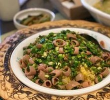 Garlic Pork Intestines