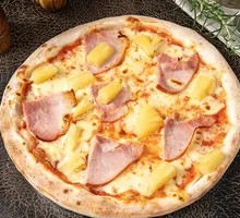 Hawaiian Pizza