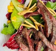 Pan-Seared Steak Salad