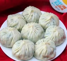 Thin-skinned Shepherd's Purse and Egg Dumplings