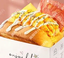 Bacon Cheese Thick Egg Sandwich