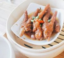 Braised Chicken Feet in Sauce