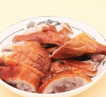 Charcoal-Roasted Duck Leg