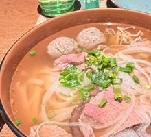 Signature Train Head Soup Rice Noodles