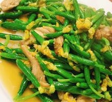 Cucumber Stir-Fried with Pork