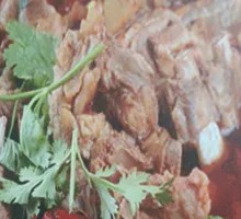 Stewed Lamb Ribs in Iron Pot