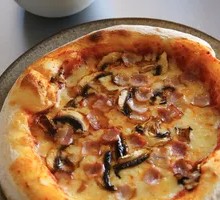 Bacon Mushroom Pizza
