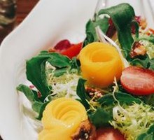 Vegetable Salad Roll