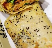 Black Pepper Steak Pancake Wrap