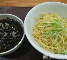 Dry-Fried Noodles with Sauce