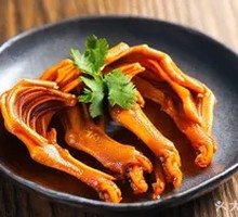 Spicy Braised Duck Feet