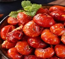 Spicy Lobster Tails with Thirteen Spices