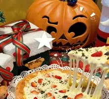 Durian Ice Island Yogurt Pizza