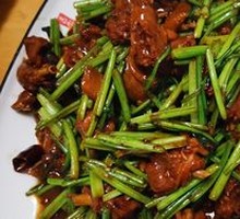 Stir-Fried Pigeon