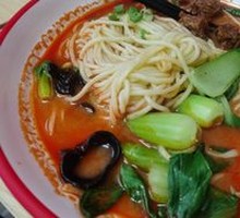 新疆番茄牛肉面