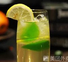 Fresh Lemon Iced Tea