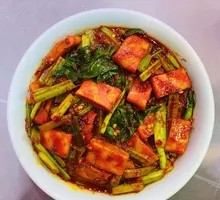 Crab Cake Xinjiang Fried Rice Noodles