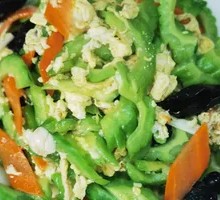 Bitter Melon with Eggs