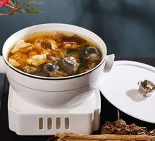 Golden Thread Orchid Stewed Bamboo Chicken