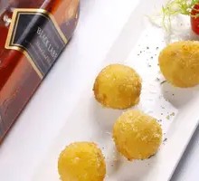 Mozzarella Cheese Balls