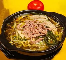 Shredded Pork Rice Noodles