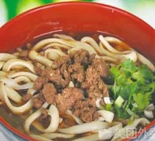 Pork Noodle Soup with Sauce