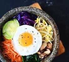 Stone Pot Rice Bowl
