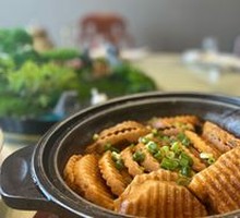 Braised Pork with Lychee-Pu Taro