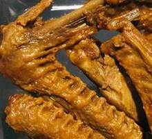 Spicy Duck Wing with Treasure Mountain Pepper Flavor