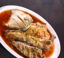 Home-style Braised Small Mixed Fish from Shazikou