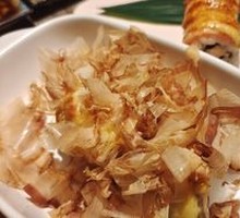 Baked Rolls with Shrimp and Pork