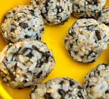 Flying Fish Roe Rice Ball