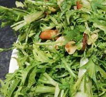 Cold-mixed bitter lettuce