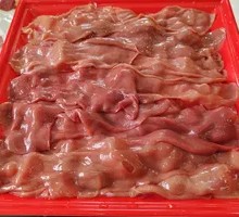 Sliced Pork Kidney with Big Knife